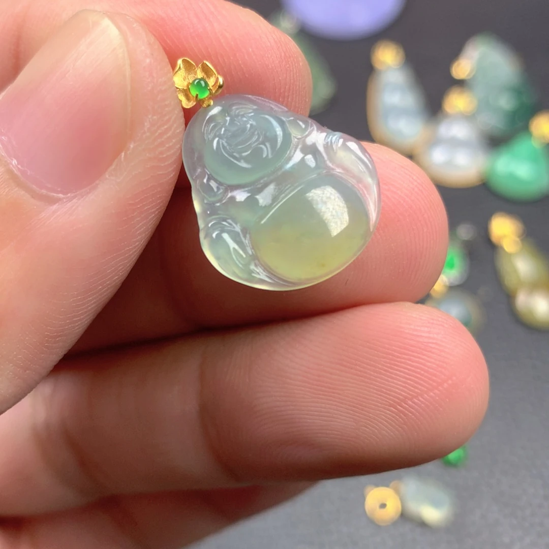 【闪购商品】颈饰18K金镶嵌翡翠翡翠