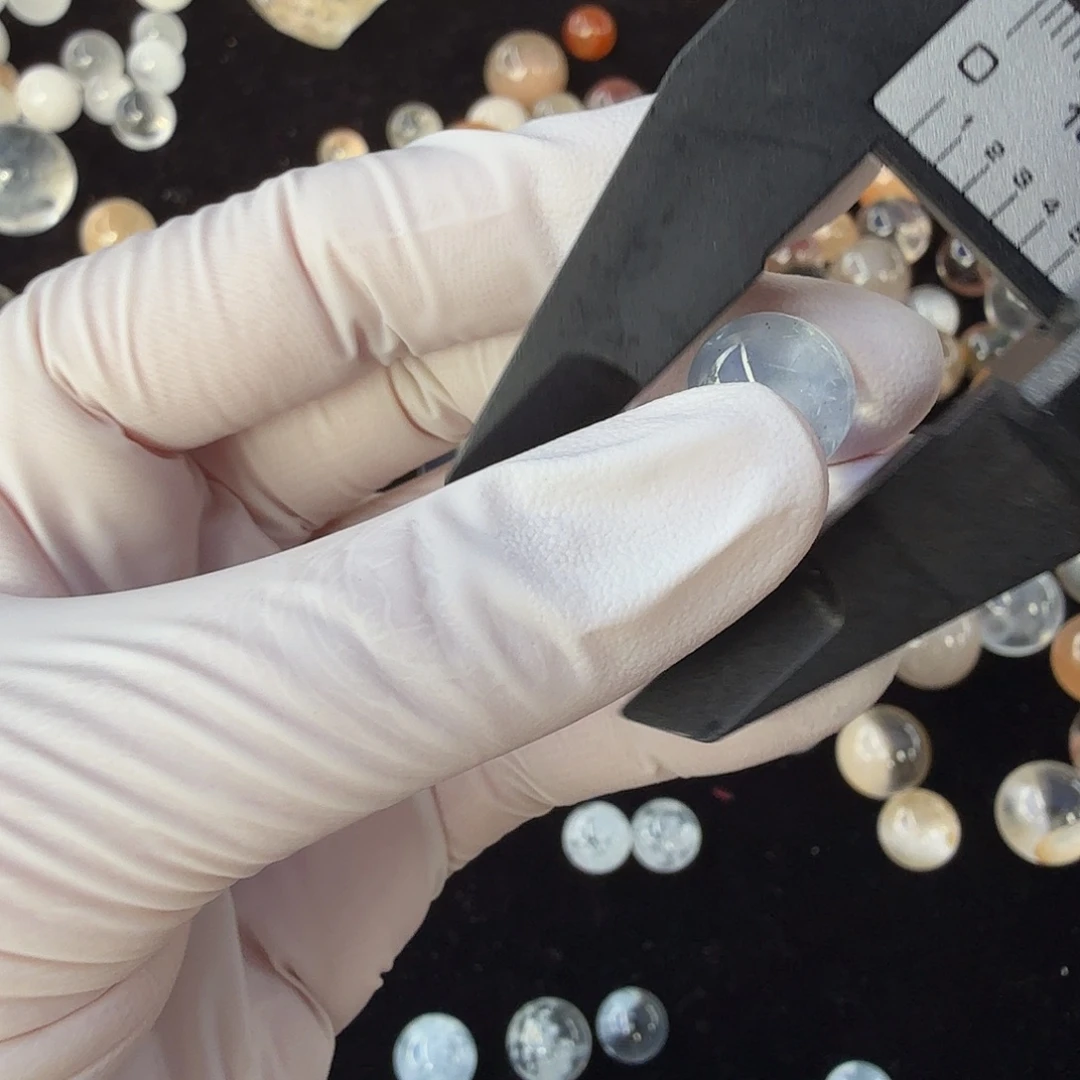 还***呢珠宝半成品水晶未镶嵌兔毛11.5mm定制不 退换