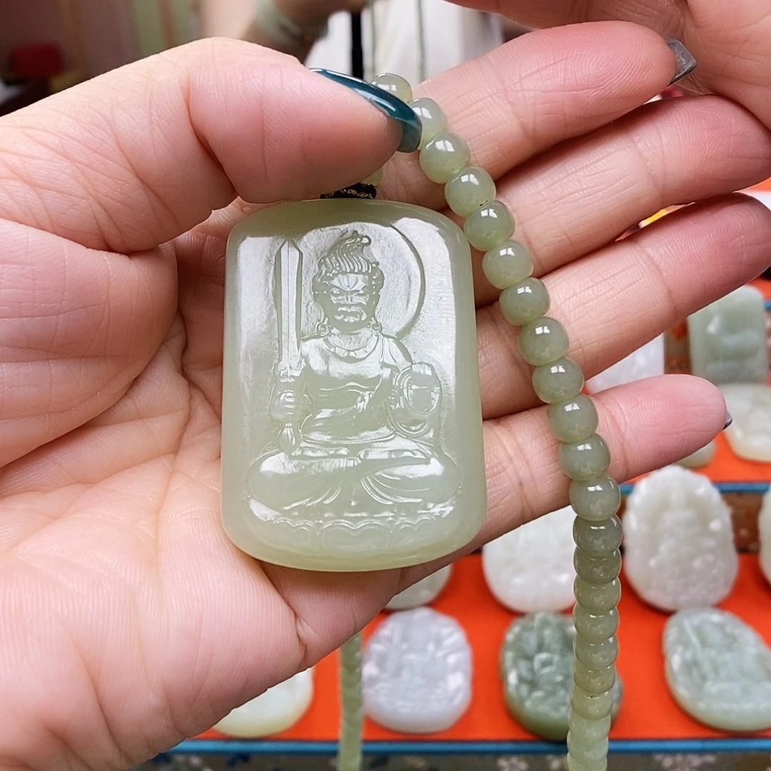 颈饰未镶嵌和田玉.**.