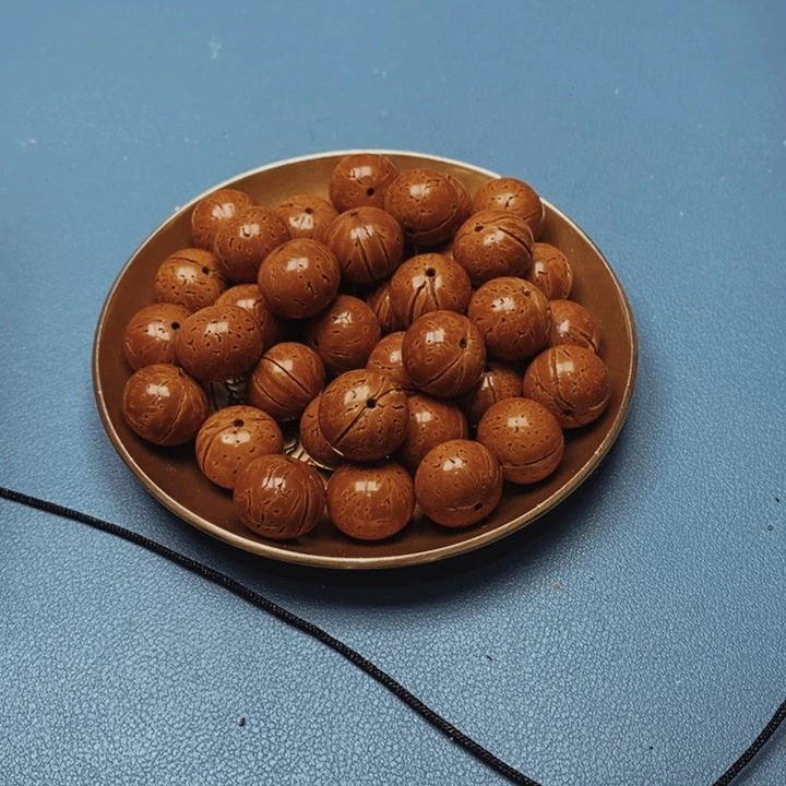 桃核手持苹果16花皮色差21颗