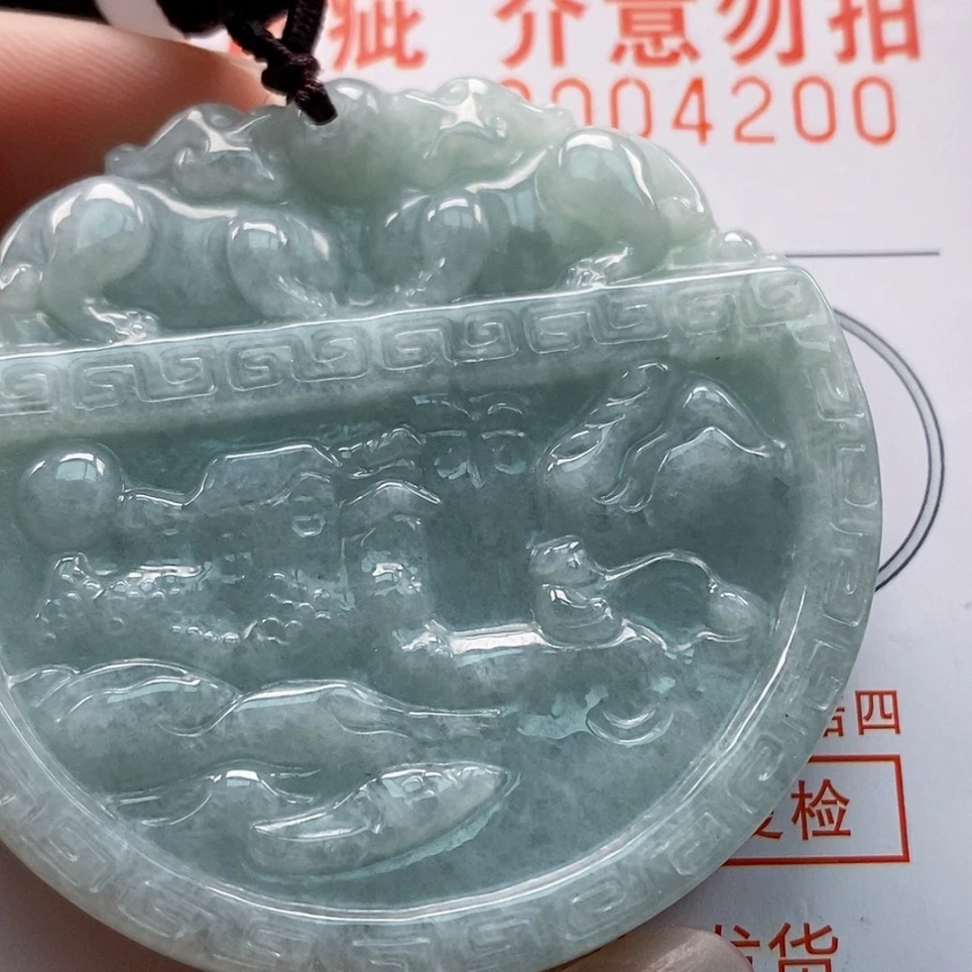 吊坠(不含链)未镶嵌翡翠