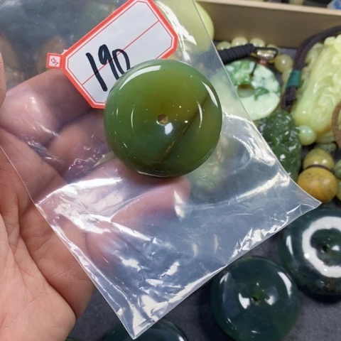 未镶嵌蛇纹石玉手链
