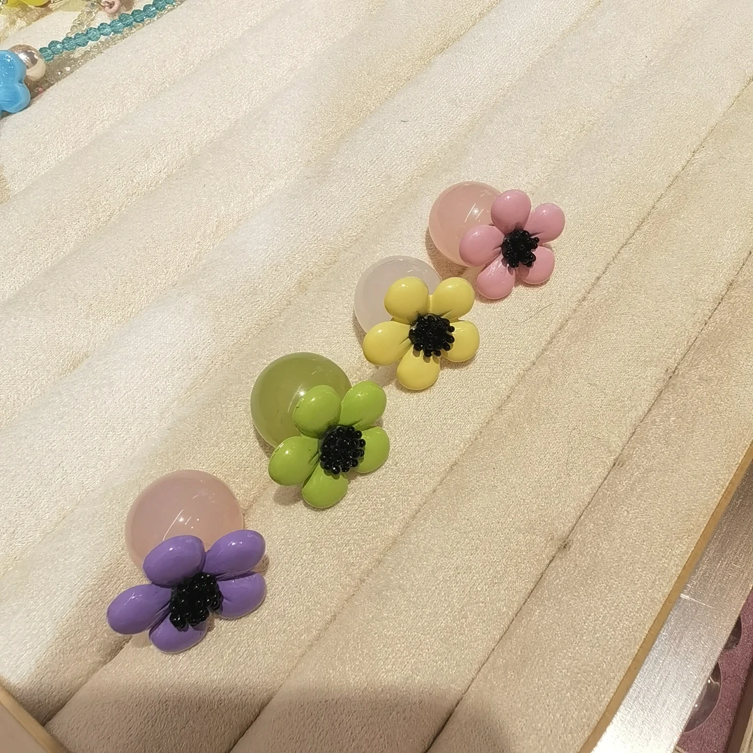 E380彩色花朵耳钉耳饰一组四个