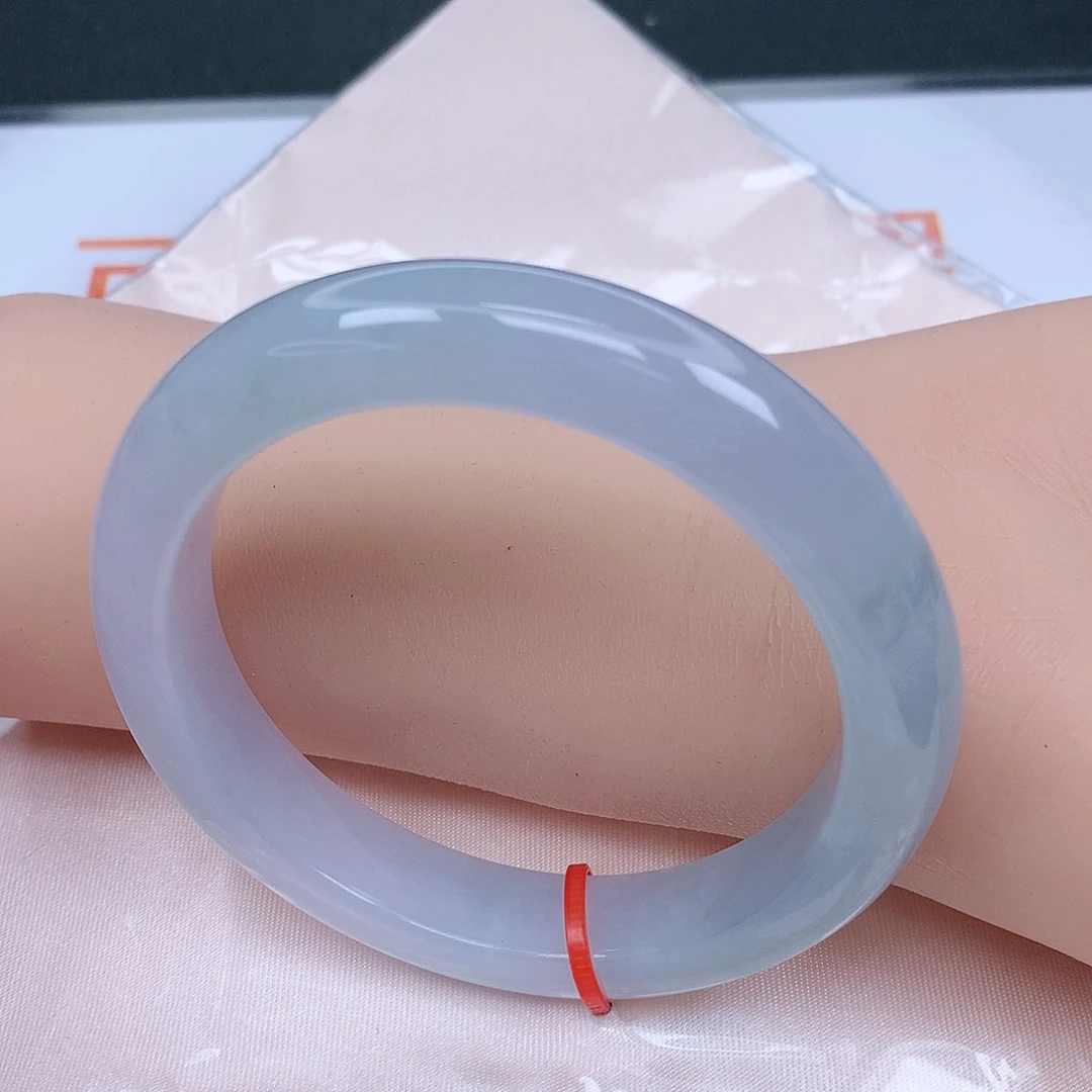 【闪购商品】未镶嵌手镯翡翠，57