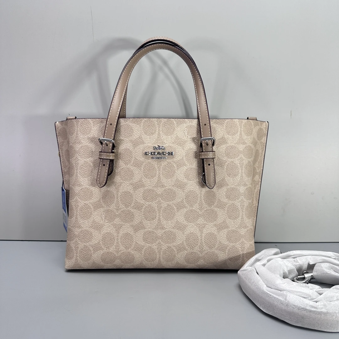 99新 COACH/蔻驰 小林mollie25奶茶老花菜篮子25*20*10cmBM082705