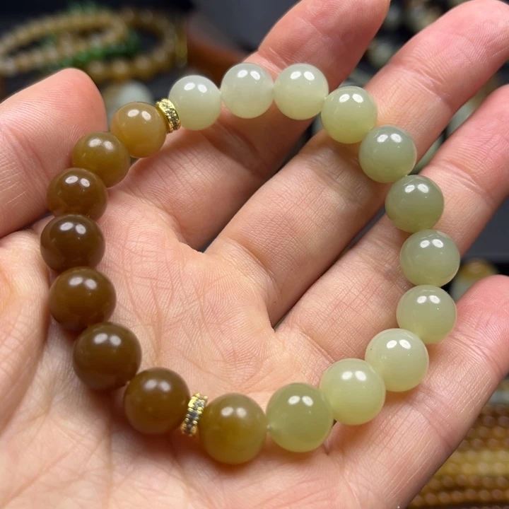 和田玉（糖玉）未镶嵌颈饰