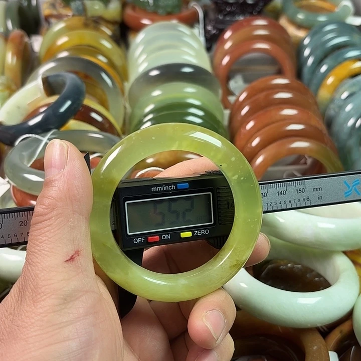 蛇纹石玉合金手镯