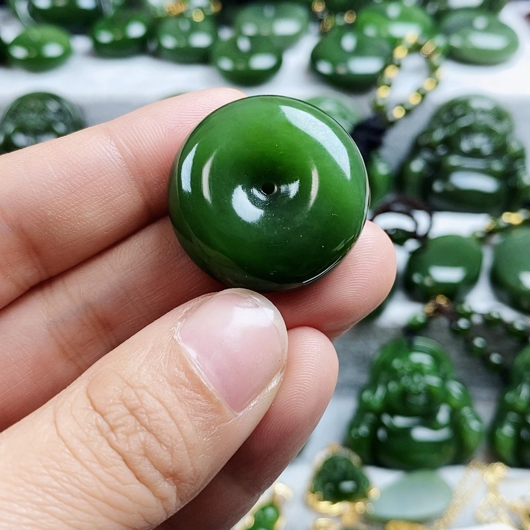 和田玉（碧玉）未镶嵌颈饰