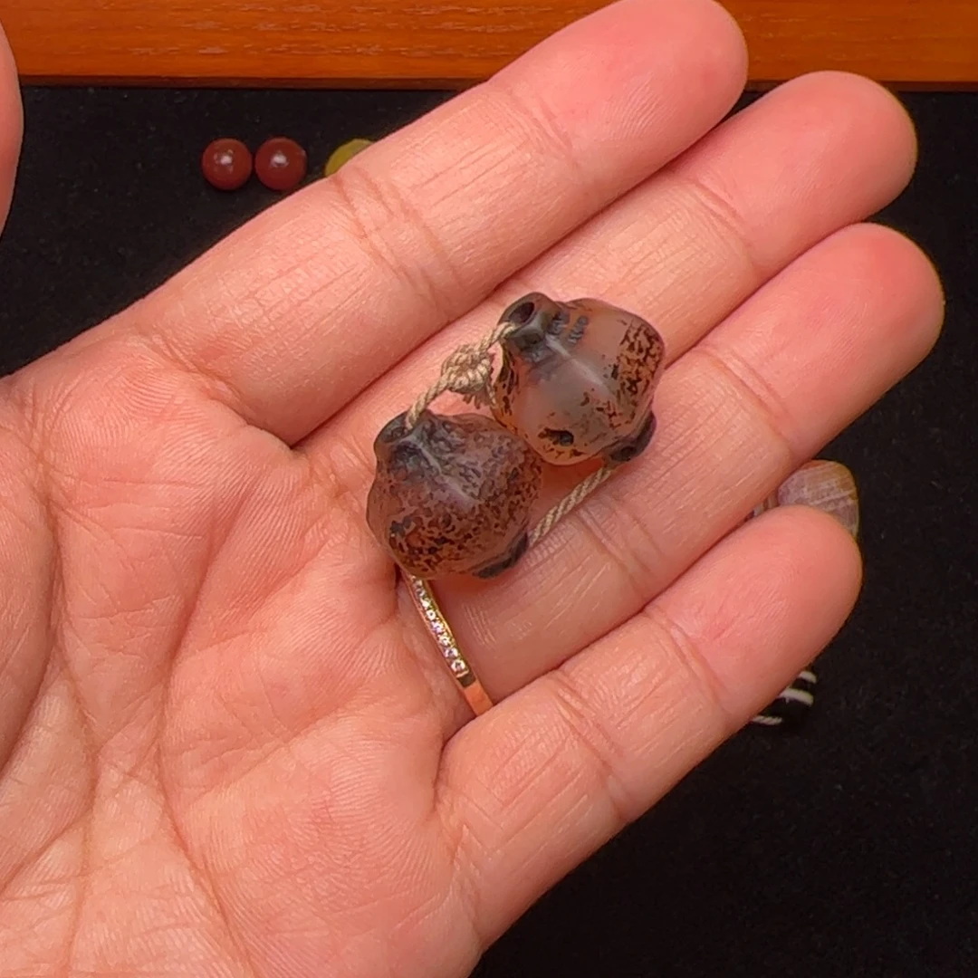 蛮***头玛瑙/玉髓未镶嵌配饰