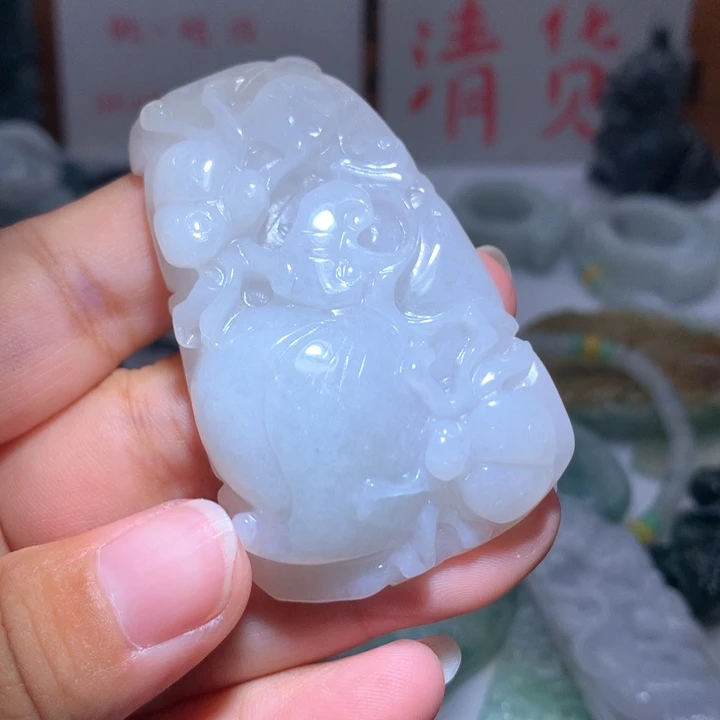 翡翠未镶嵌颈饰保真天然A货翡翠