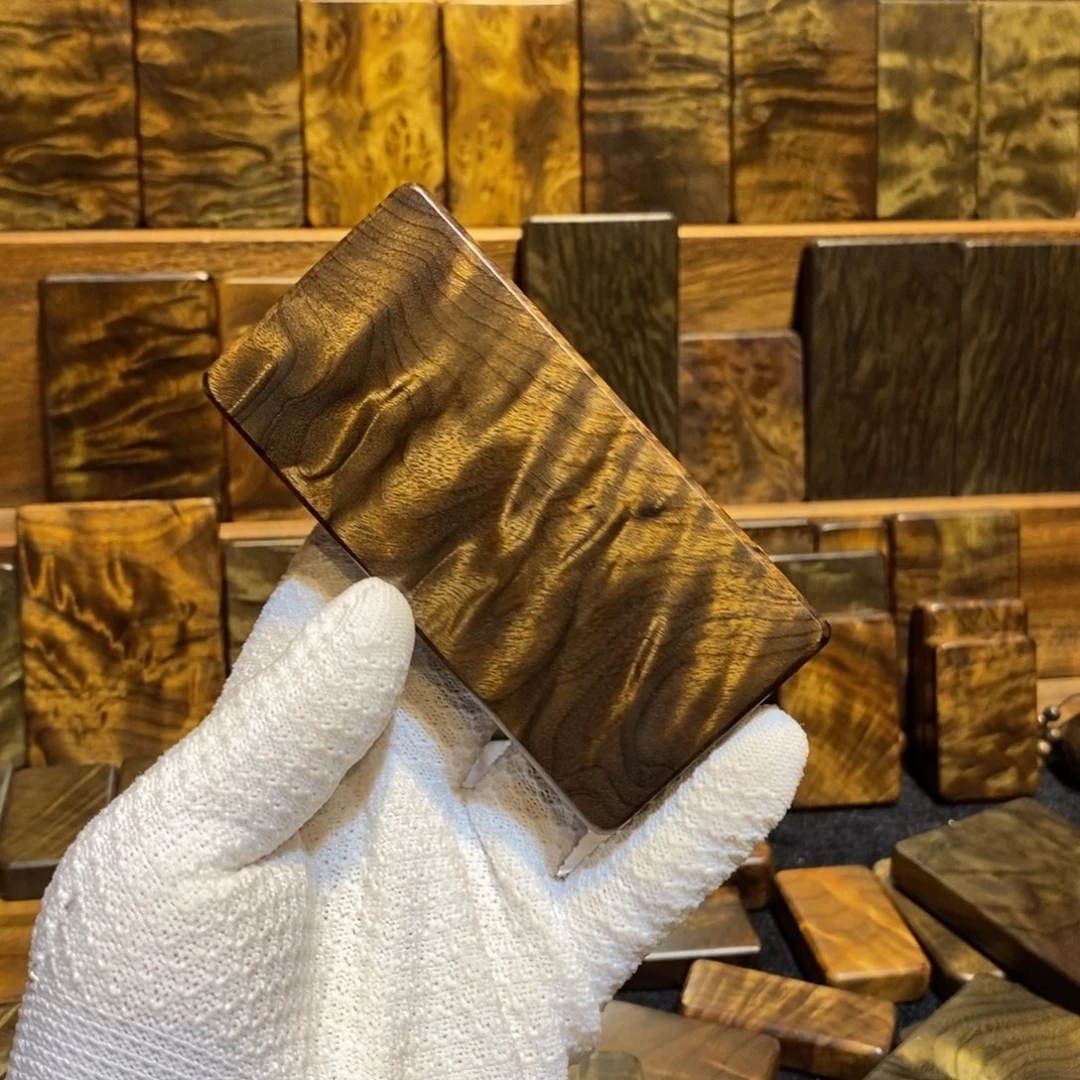 阴沉木阴沉金丝楠木无事牌