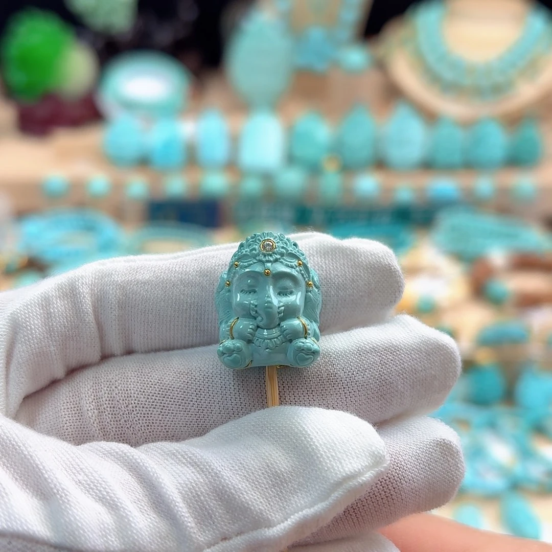 绿松石未镶嵌珠宝奇石