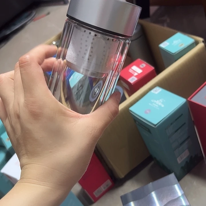 富双层茶水300ml  银  。？？