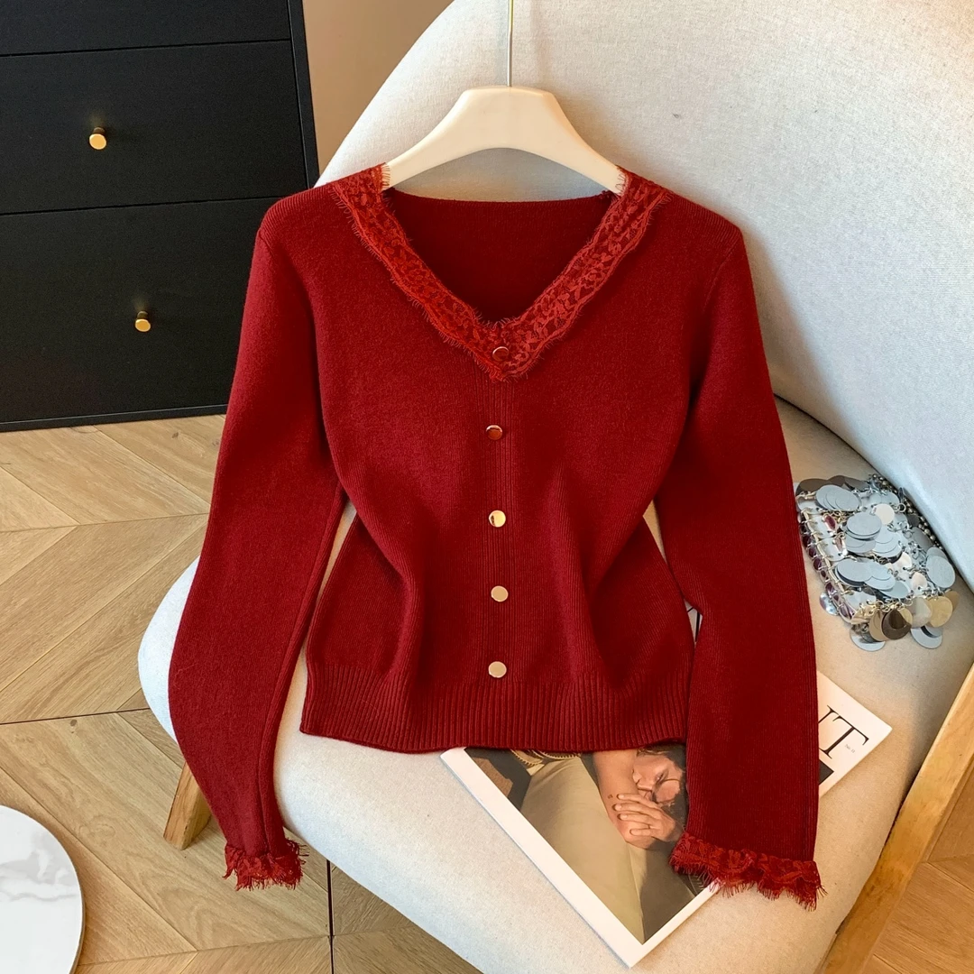 冬季轻奢甜美风蕾丝拼接设计感长袖针织衫新款上衣开衫毛衣气质