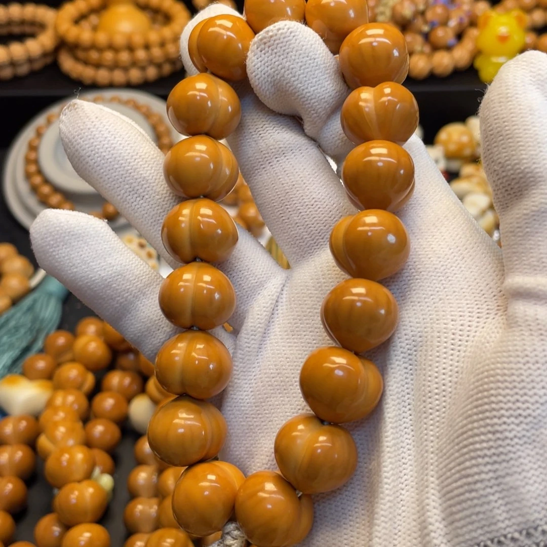 猴头核桃吊坠微瑕屁桃17左右