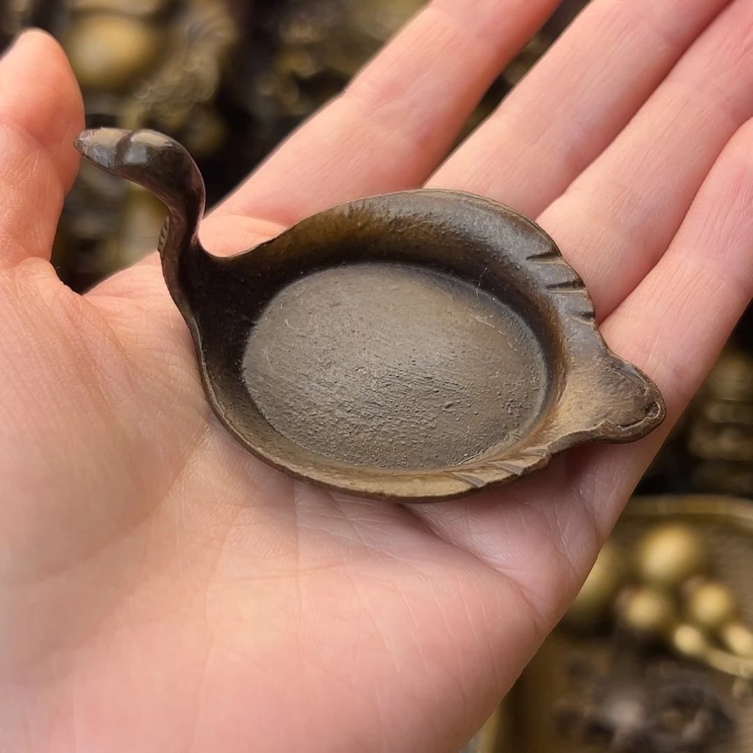 精美铜器点击下单！