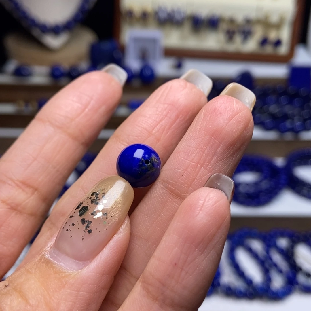 李***赫青金石未镶嵌9.5单珠