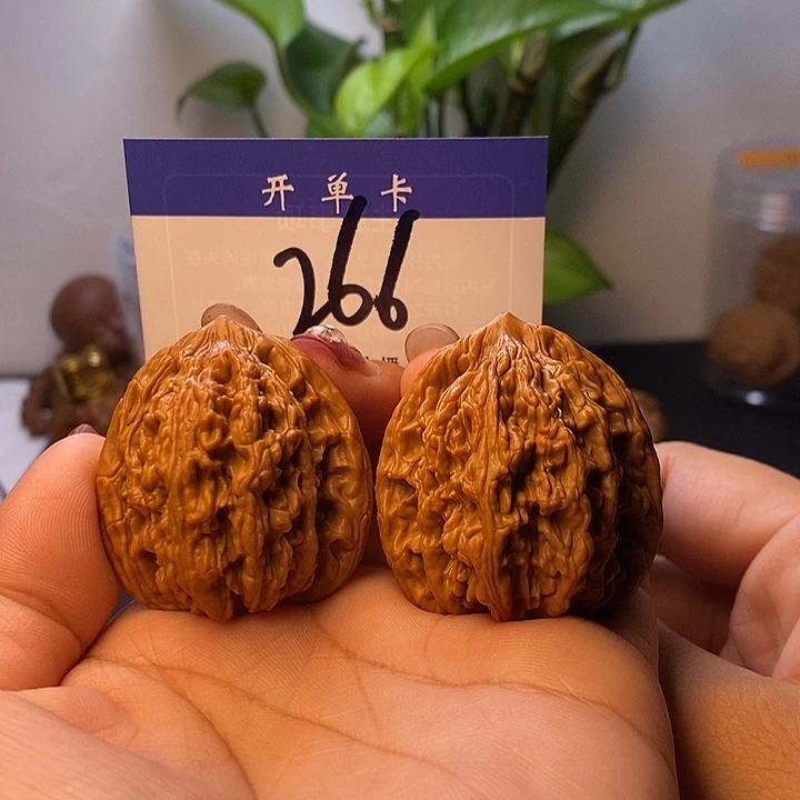 吊坠桃核虎头39无刀痕s
