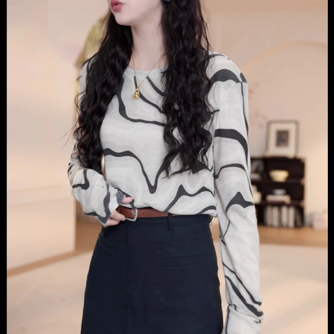 2025春夏新款长袖不规则条纹打底衫防晒衫空调衫LK2501358