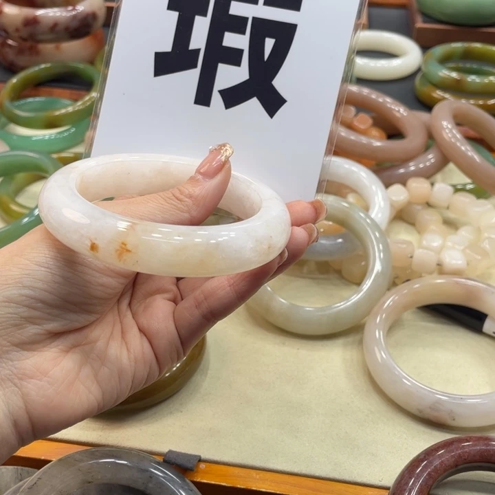 *****石英质玉未镶嵌珠宝奇石60