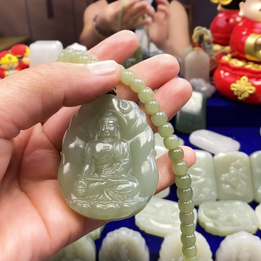和田玉未镶嵌颈饰周****司