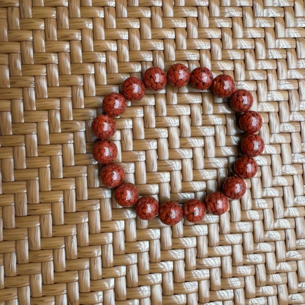 含辰砂工艺品经典卡10mm晶体砂素圈手串