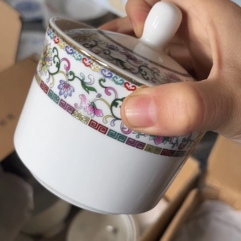 瓷其他炖盅一个陶瓷