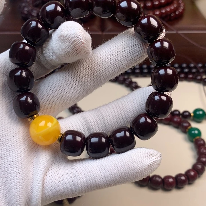 蟹***肉猴头核桃手串猴头手串