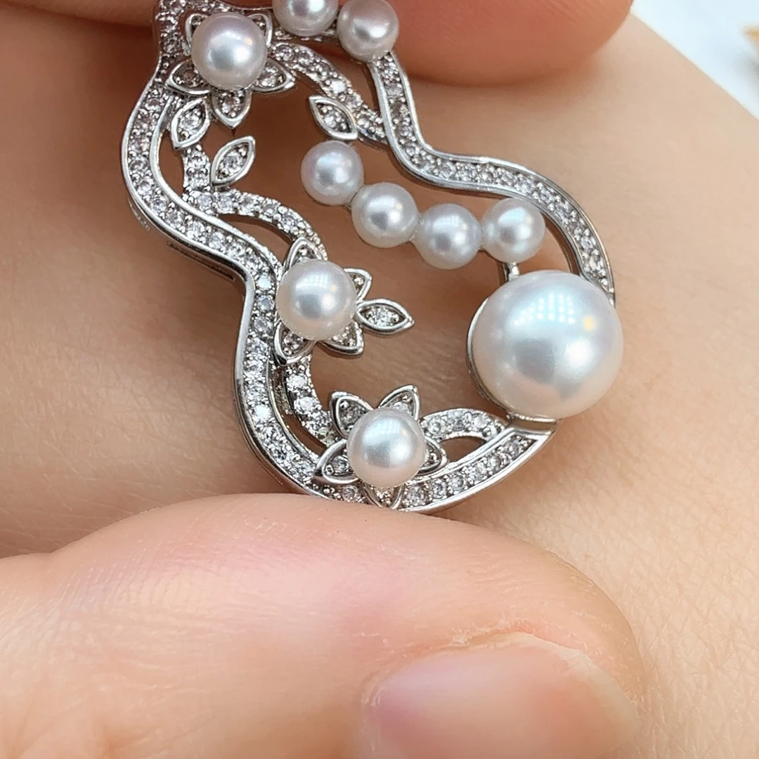 颈饰未镶嵌淡水珍珠