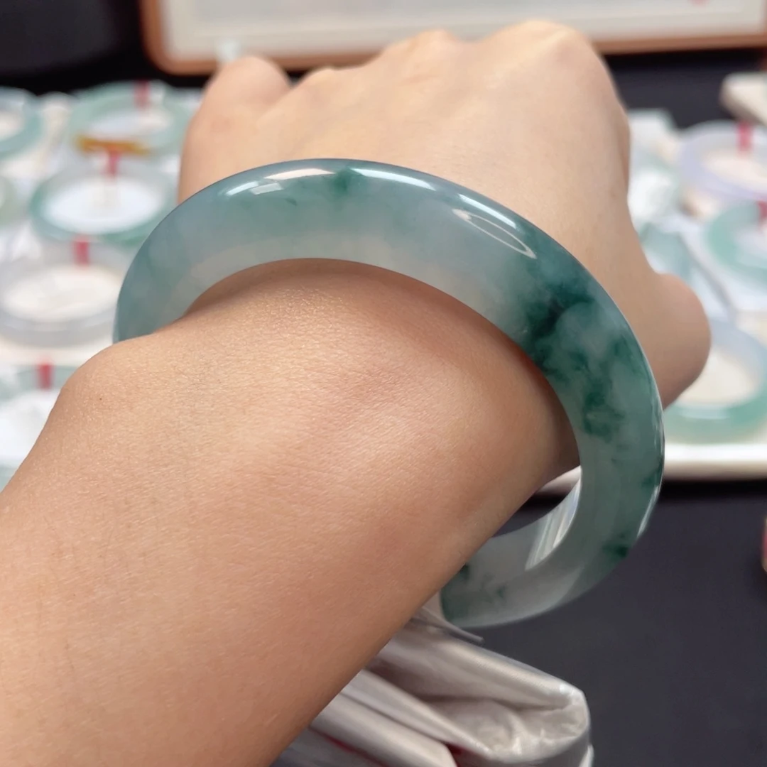 【闪购商品】翡翠手镯未镶嵌56胶润细腻种老蓝底蓝花58号