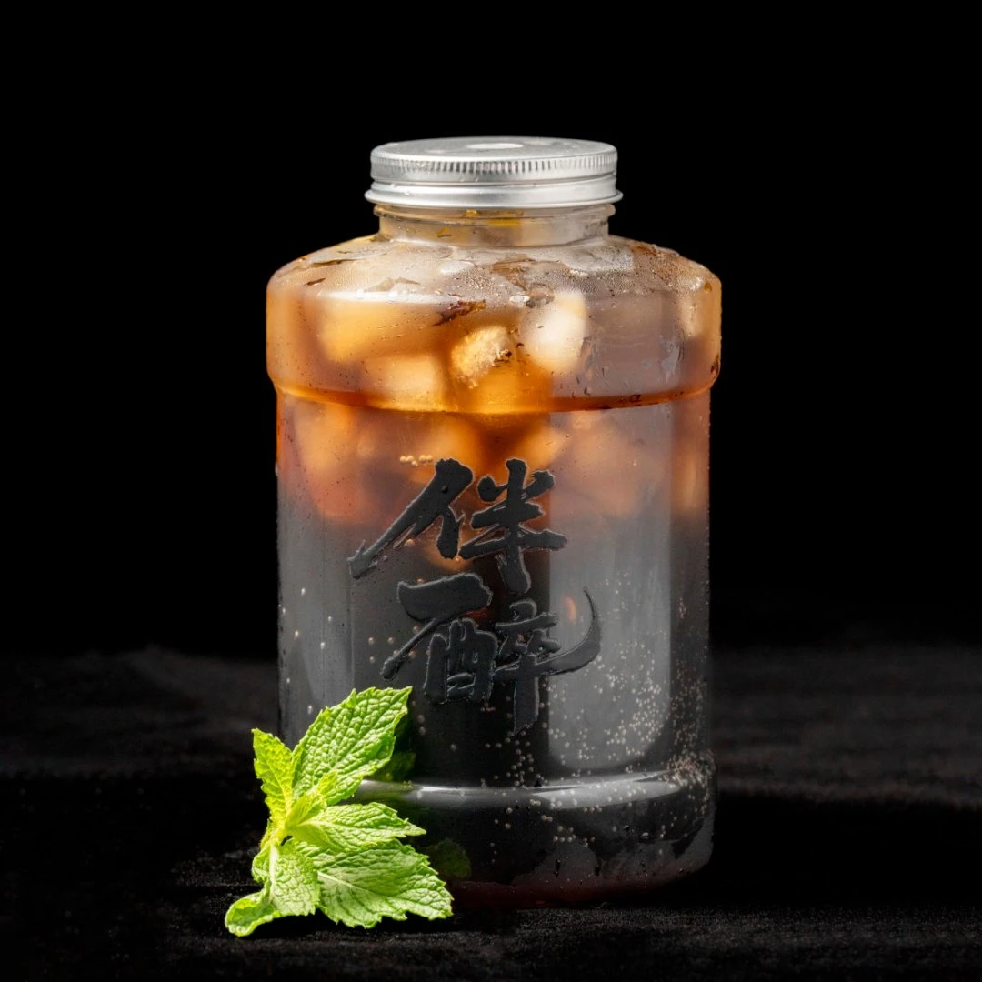 长岛冰茶3L顿顿桶+苏打酒4瓶+零食4种+筛盅2套+扑克1副+瓶起1个
