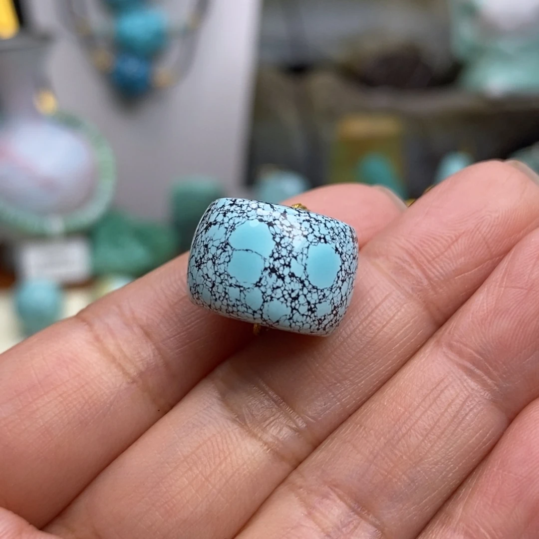 绿松石18K金镶嵌珠宝奇石16.6×11.8