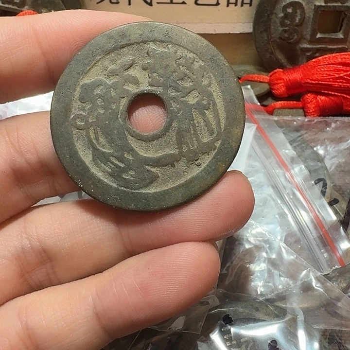 四***安铜现代工艺品花钱
