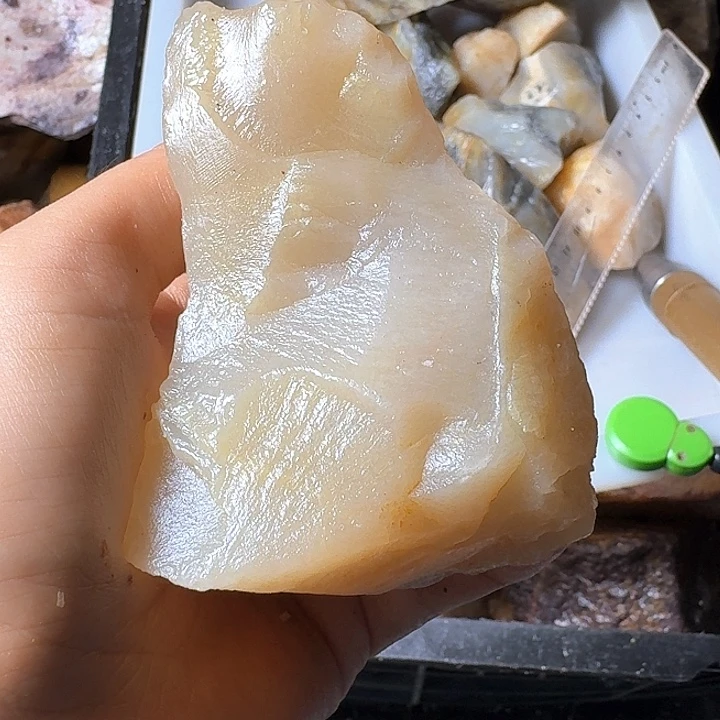 刘***1寿山石寿山石的颜色