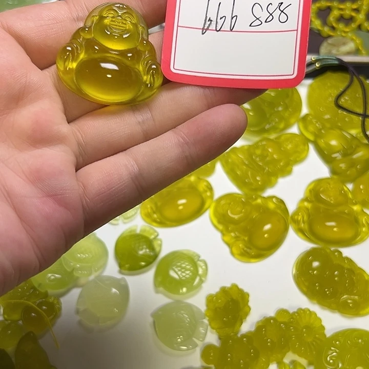 6***8未镶嵌蛇纹石玉颈饰