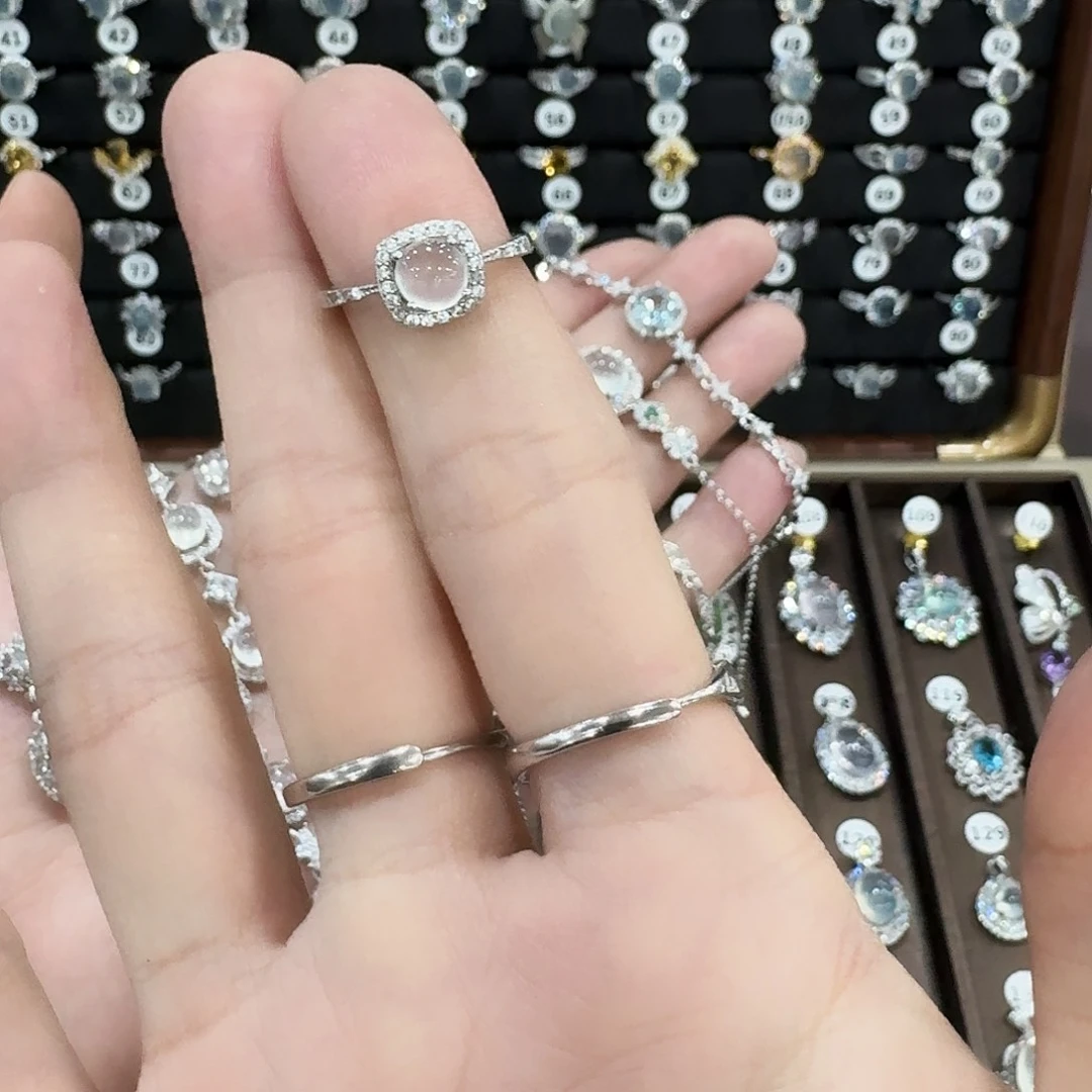 蛇纹石玉戒指银S925镶嵌黑****?