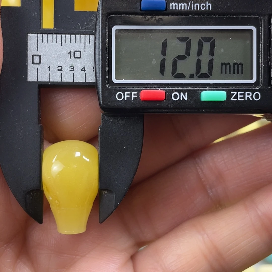 蜜蜡未镶嵌裸石14杂