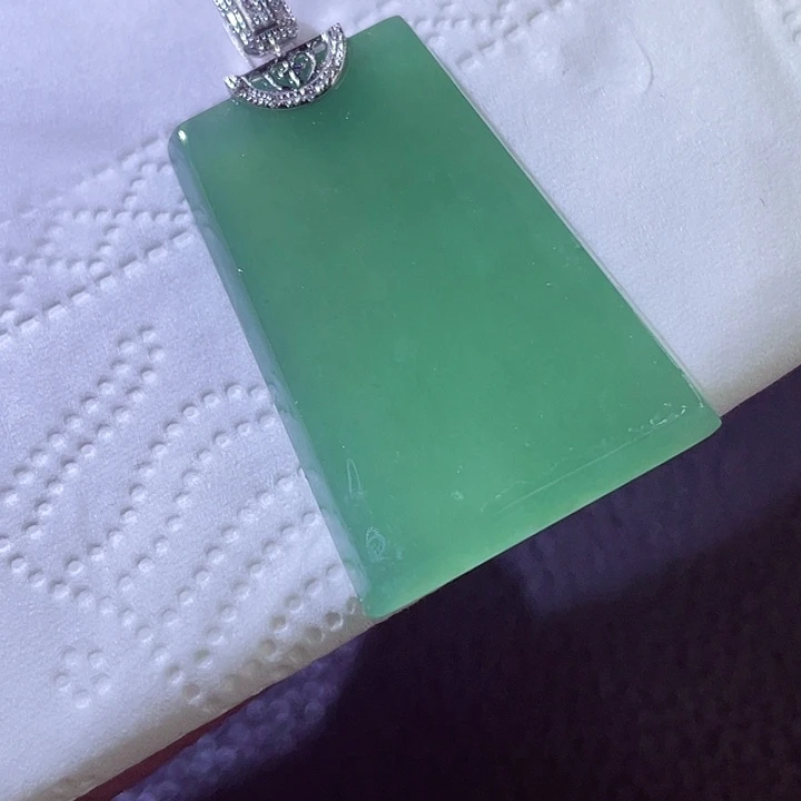 未镶嵌定制翡翠翡翠