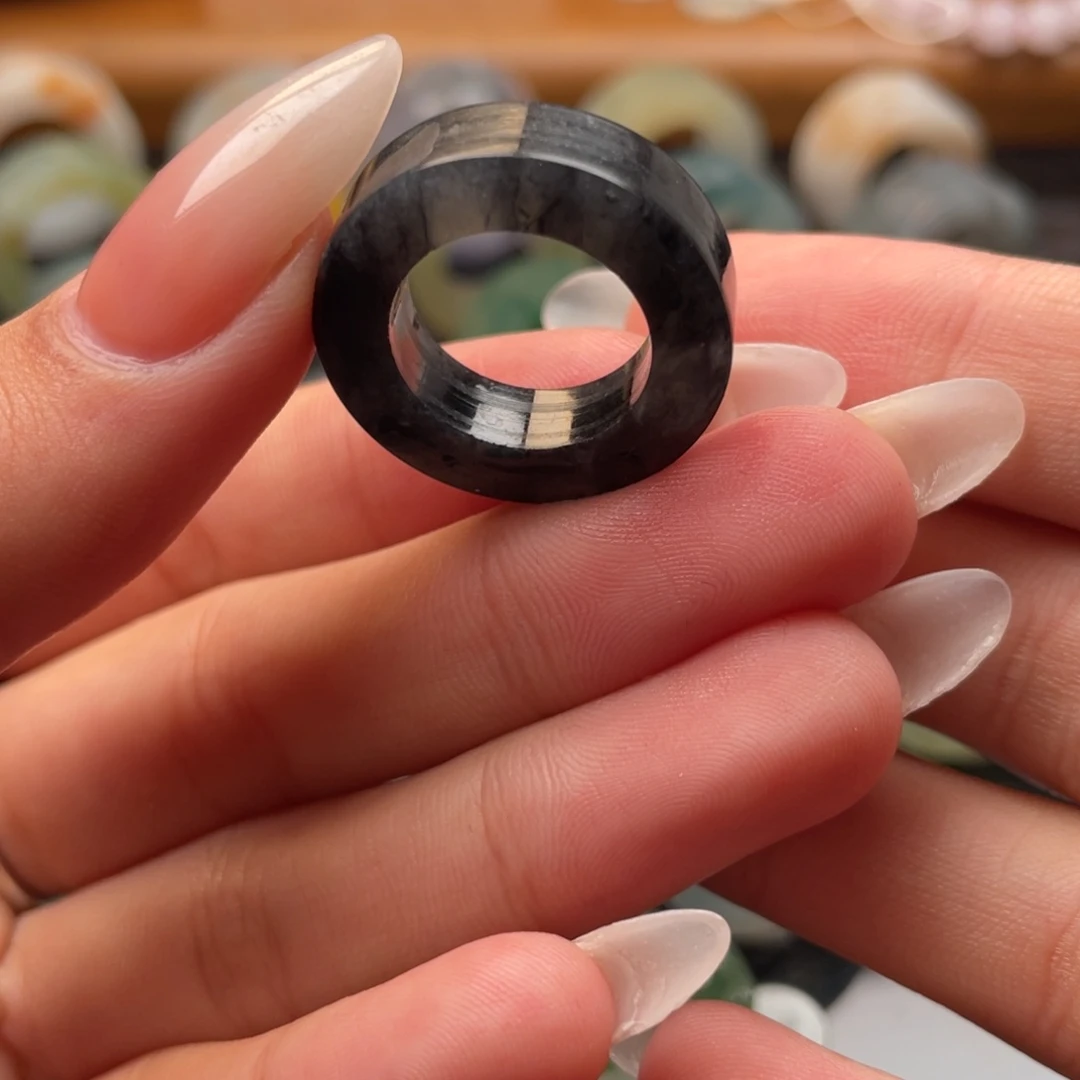 未镶嵌定制翡翠钢琴黑