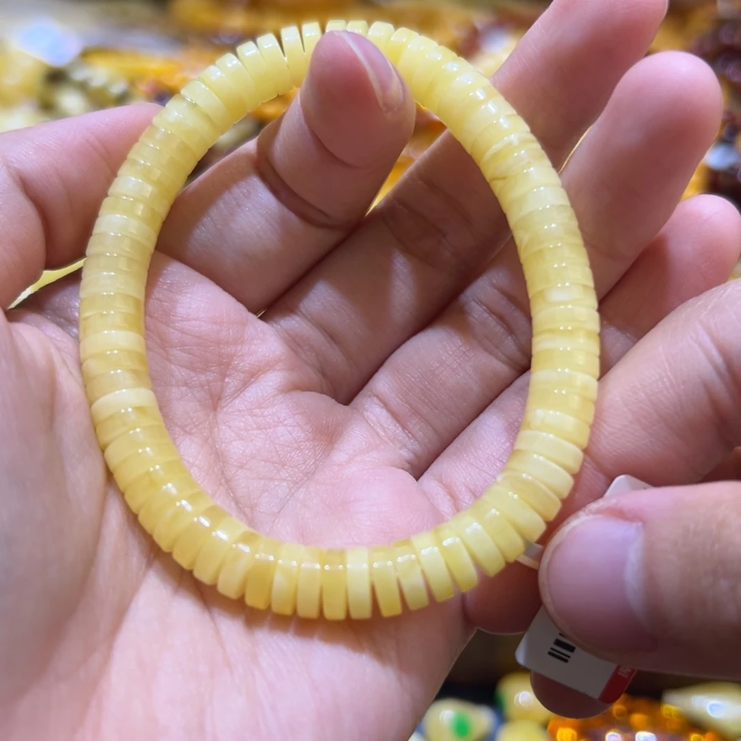 未镶嵌琥珀珠宝奇石
