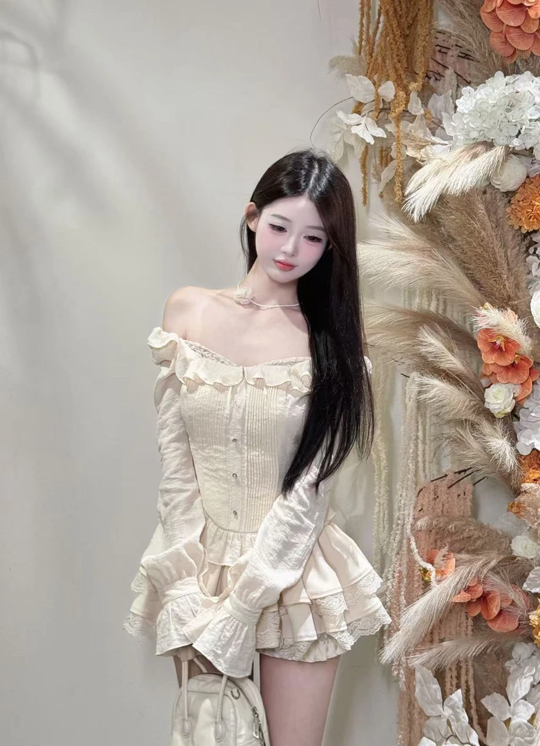 【泉泉-慵懒少女】纯欲风法式时尚套装抹胸纯欲显瘦高腰251736