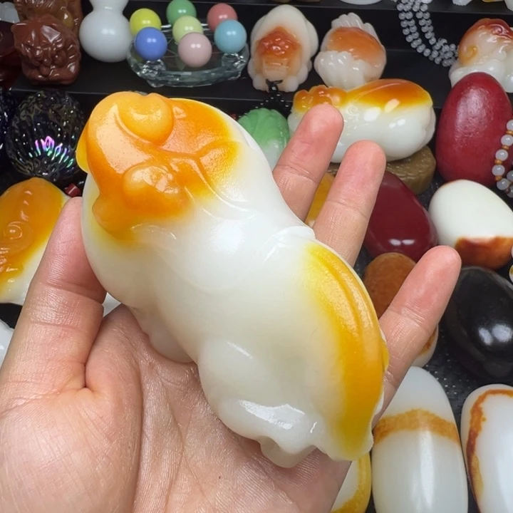 新疆戈壁五彩石金丝