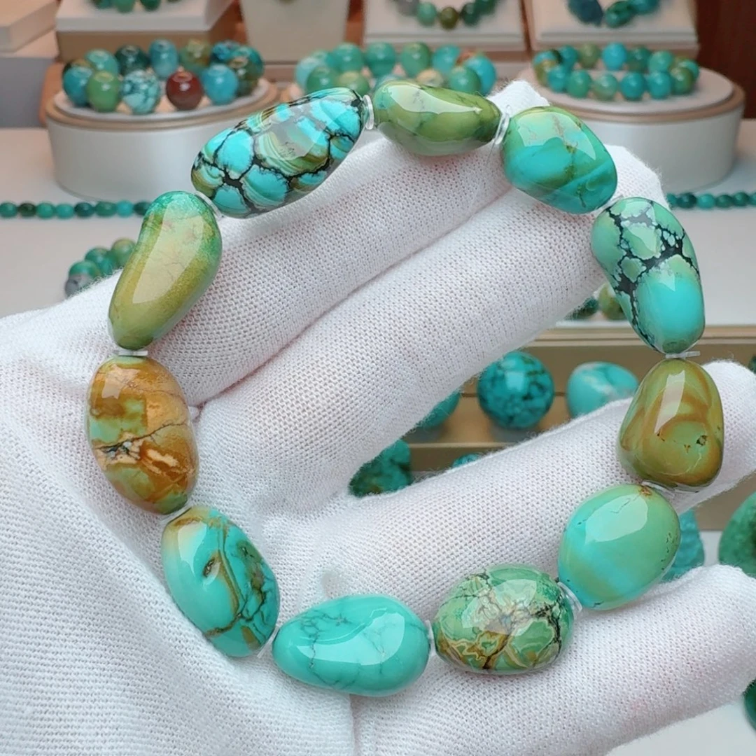 绿松石未镶嵌颈饰