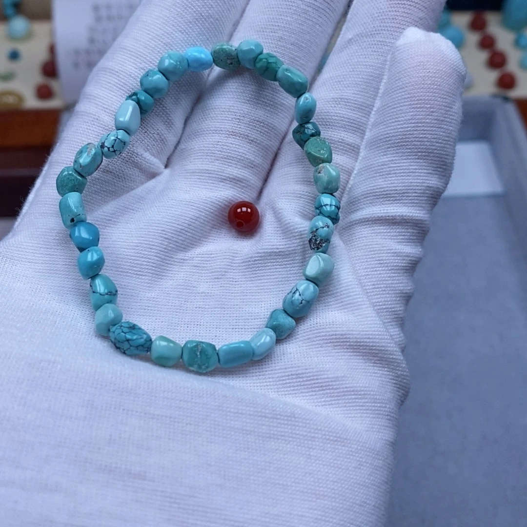 南红玛瑙配饰未镶嵌