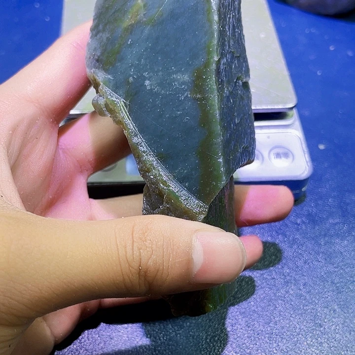 和田玉（糖玉）未镶嵌珠宝半成品