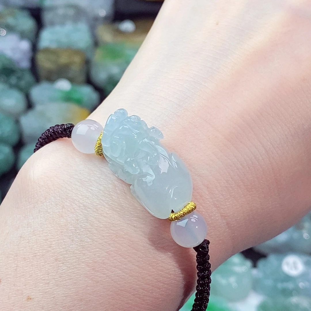 颈饰未镶嵌翡翠天然