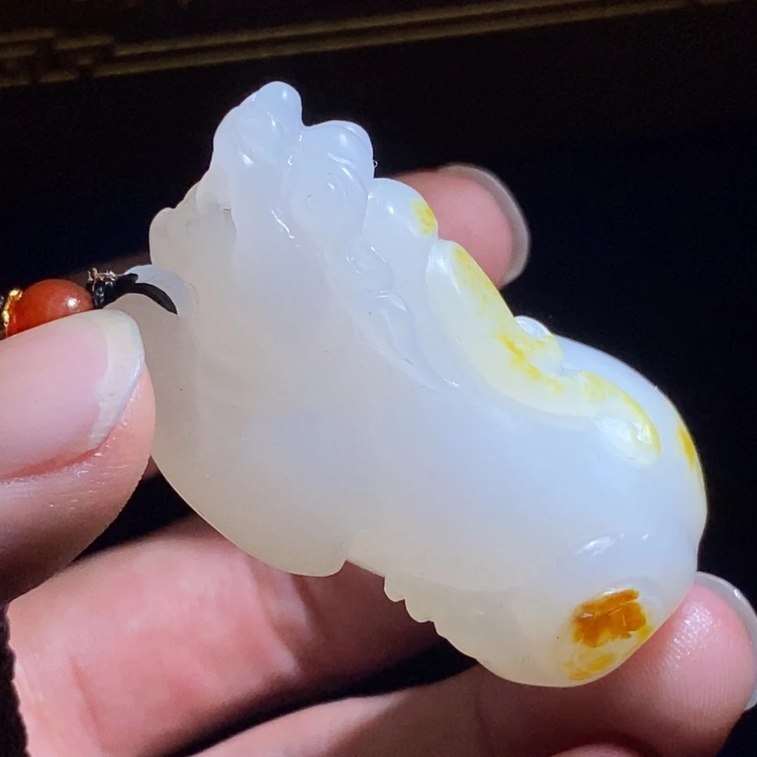 和田玉未镶嵌挂件d