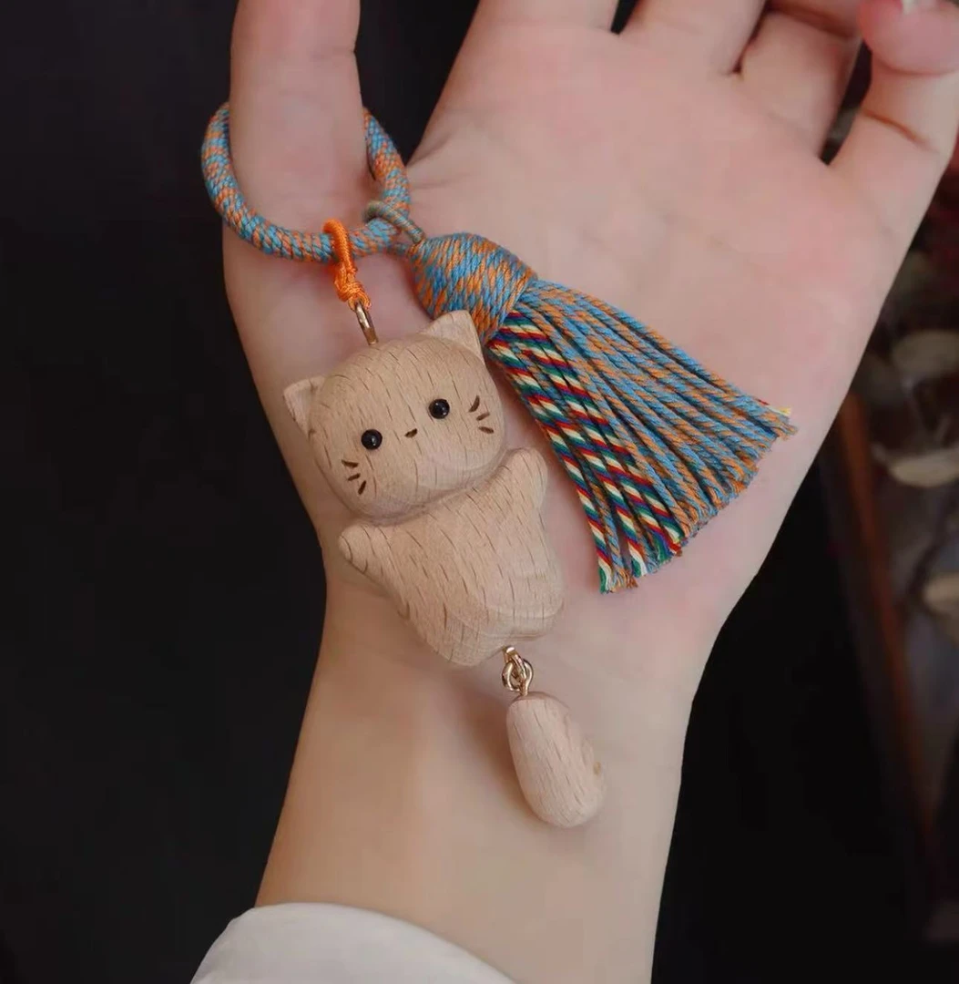 榉木可爱小猫躺平猫包包挂件钥匙扣治愈系喵咪文玩礼物