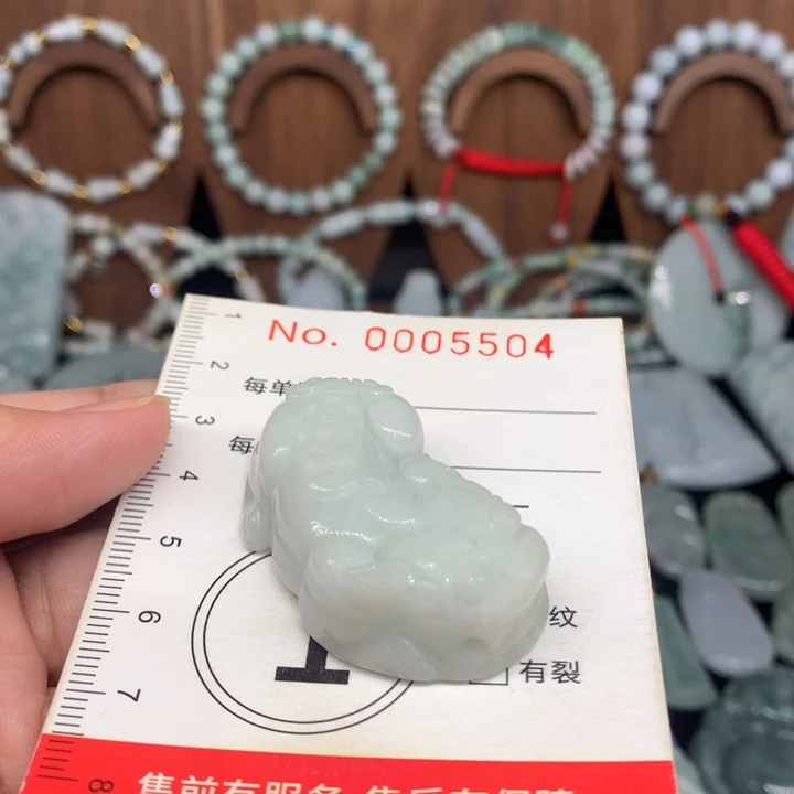 颈饰未镶嵌翡翠11