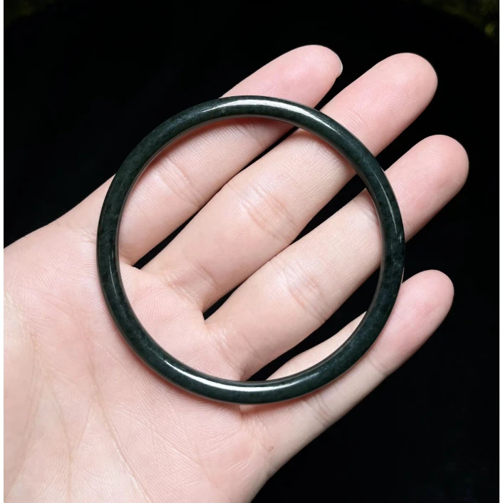 石惑珠宝·和田玉手镯